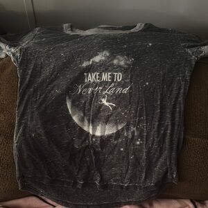 Gray 'Take Me to Neverland' T-Shirt